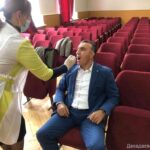 Сотрудники администрации Дахадаевского района прошли тестирование на коронавирус