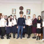 В Дахадаевском районе, за работу в период пандемии, наградили волонтеров